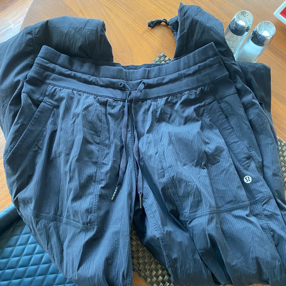 Lululemon Dance studio joggers size 8